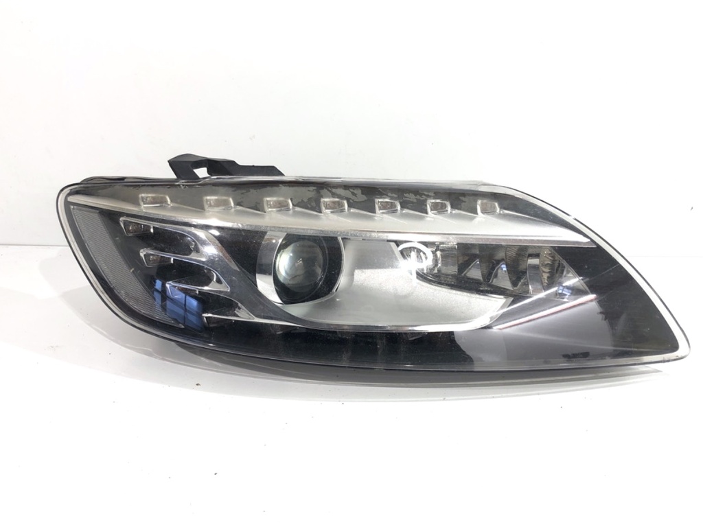 [STARK-780666] Faros delanteros derecho Audi Q7 (4LB) 2006-2016