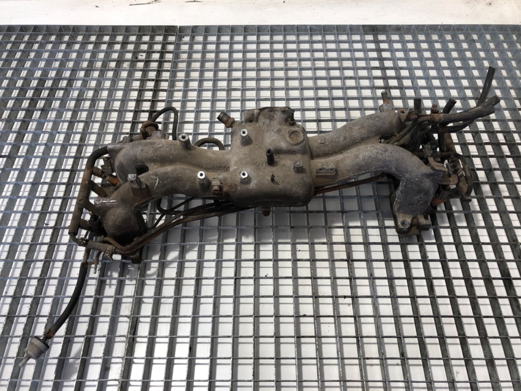 [STARK-630742] Colector de admisión Subaru Forester (SF_) 2.0 AWD (SF5) 1998-2002
