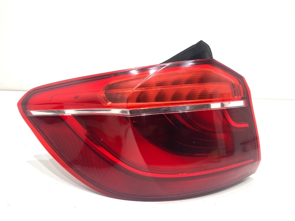 [STARK-825923] Piloto trasero izquierdo BMW X6 (F16, F86) 2014-2019