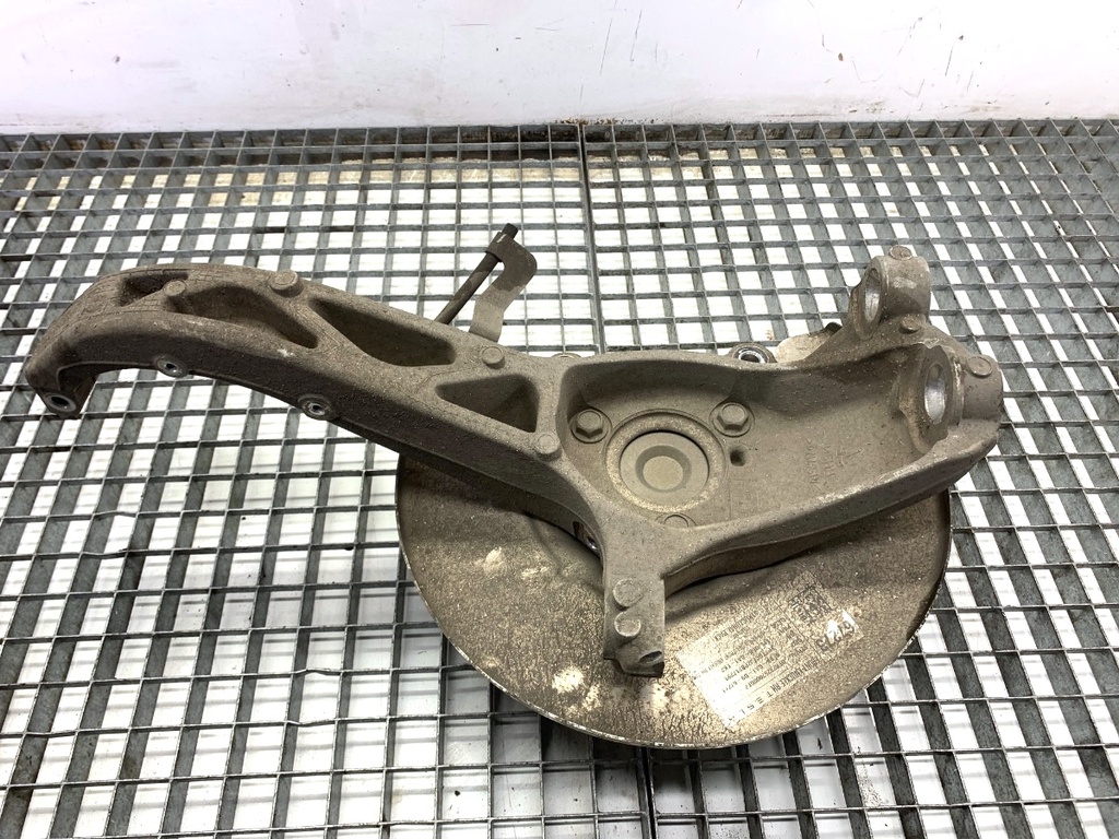 [STARK-879393] Maza delantera derecha TESLA MODEL Y (5YJY) 2019-2022