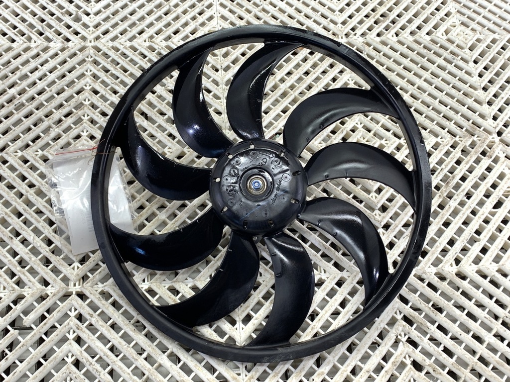 [STARK-708234] Ventilador de radiador de aire acondicionado MAZDA 3 (BM, BN) 2.0 121 kW [165 KM] gasolina 2013-2022