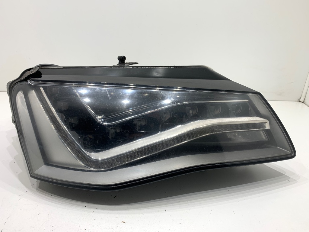 [STARK-818855] Faros delanteros derecho Audi A8 D4 (4H2, 4H8, 4HC, 4HL) 2009-2018