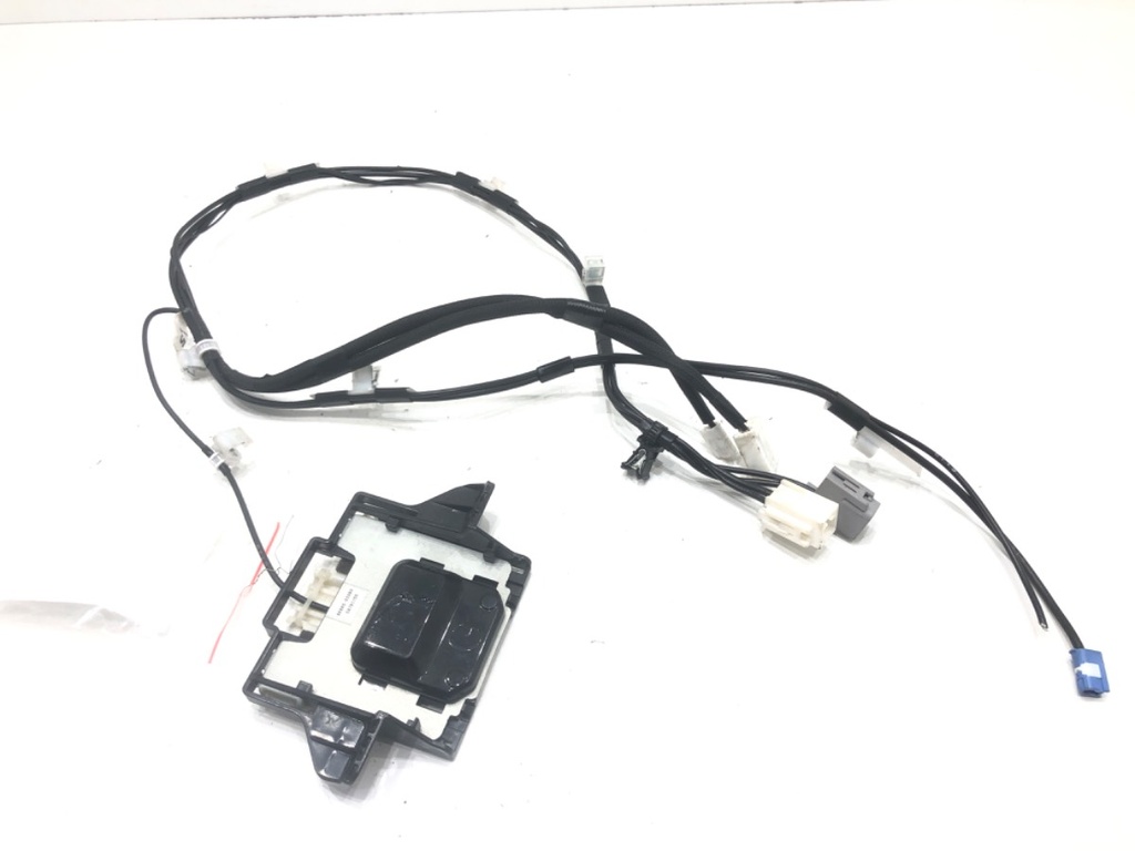 [STARK-612185] Módulo de control Toyota Corolla liftback (_E21_) 1.8 Hybrid (ZWE211) 2018-2022