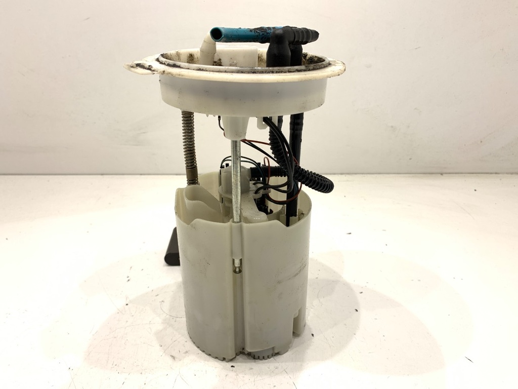 [STARK-763351] Bomba de combustible VW Golf VI (5K1) 1.4 gasolina 59 kW 2008-2012