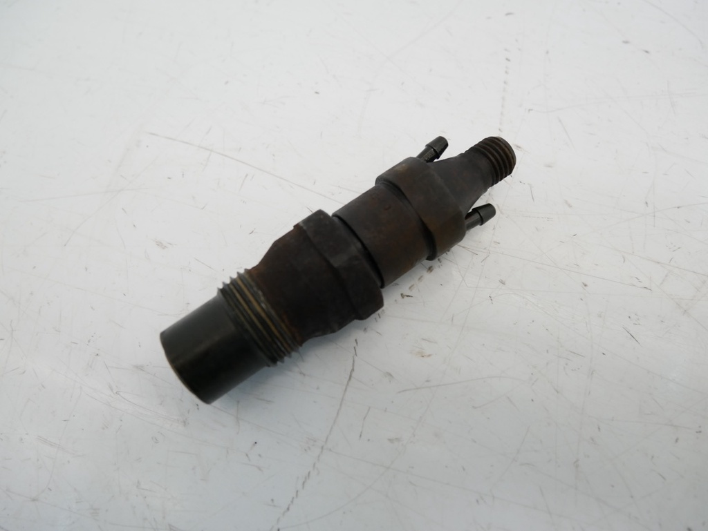 [MTD-494284] Inyector VW Transporter T4 2.4 D AJA 028130201P