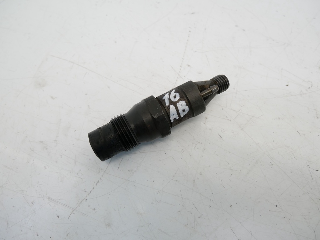 [MTD-494306] Boquilla de inyección VW California T4 2.4 D AJA 068130202