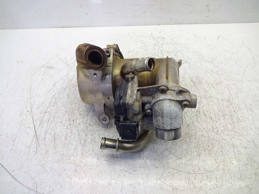 [MTD-355467] Enfriador de gases de escape VW Volkswagen 2.0 TDI CUVC CUV 04L253120L V29054892C