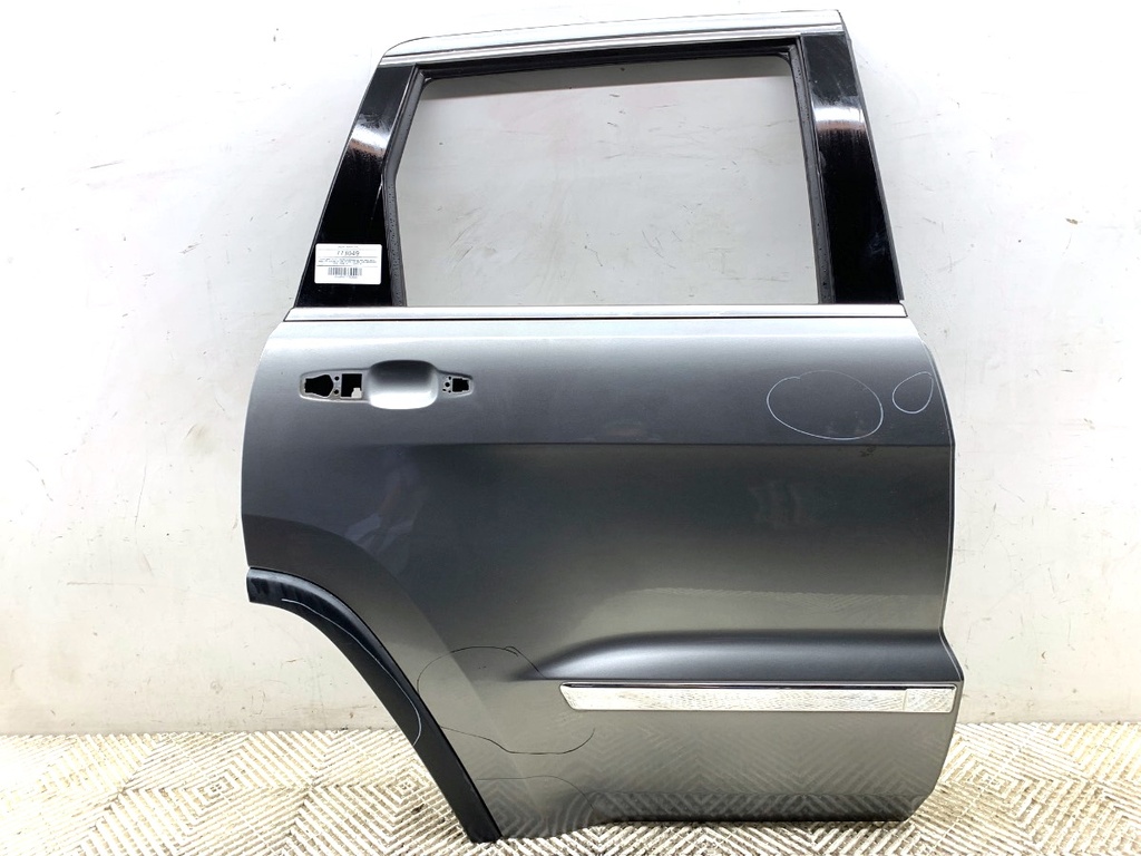 [STARK-773049] Puerta trasera derecha Jeep Grand Cherokee IV (WK, WK2) 2010-2022