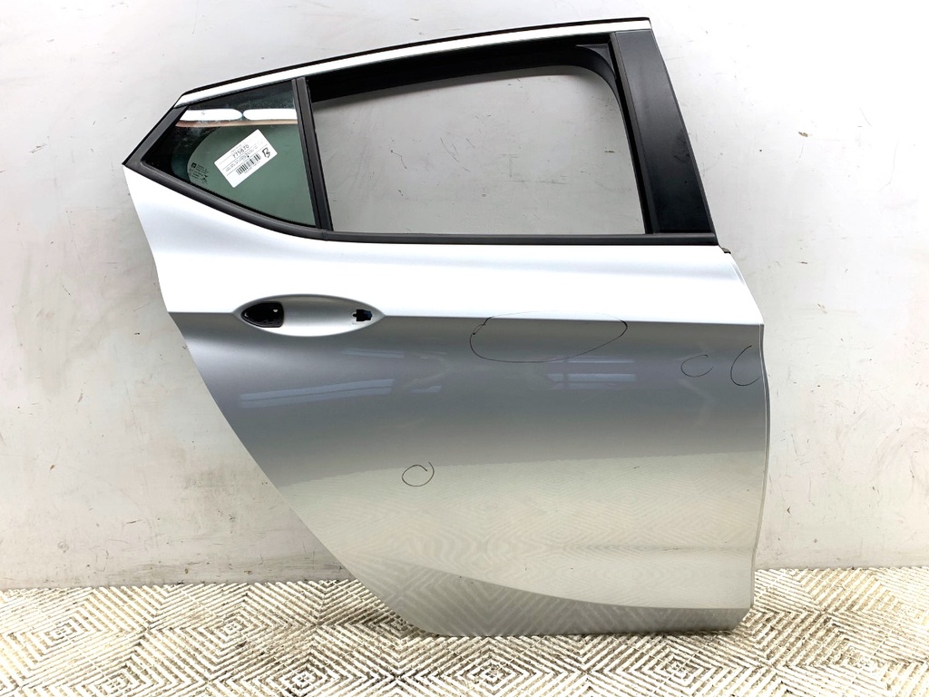 [STARK-775870] Puerta trasera derecha Opel Astra K (B16) 2015-2022