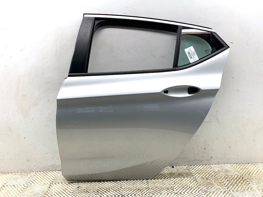 [STARK-775871] Puerta trasera izquierda OPEL ASTRA K (B16) 2015-2022