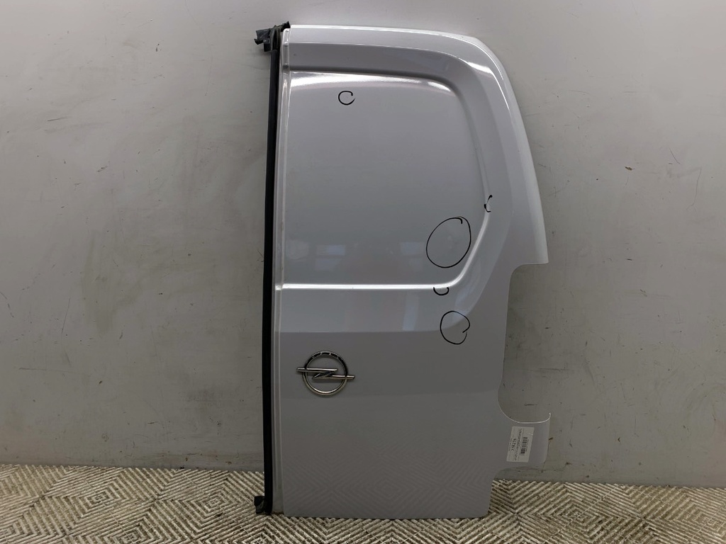[STARK-776276] Puerta trasera derecha Opel Combo (K9) 1.2 gasolina 81 kW 2018-2022