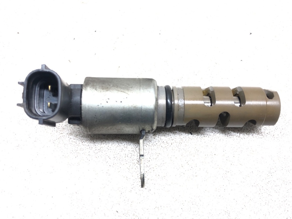 [STARK-452308] Sensor de distribución variable Mitsubishi Outlander III (GG_W, GF_W, ZJ, ZL, ZK) 2.0 110 kW 2012-2022