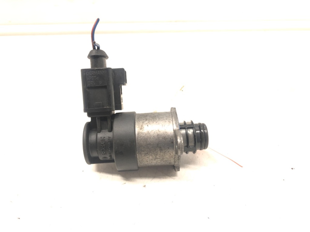 [STARK-487493] Regulador de presión de combustible SKODA RAPID (NH3, NK3, NK6) 1.6 TDI 85 kW 2012-2022