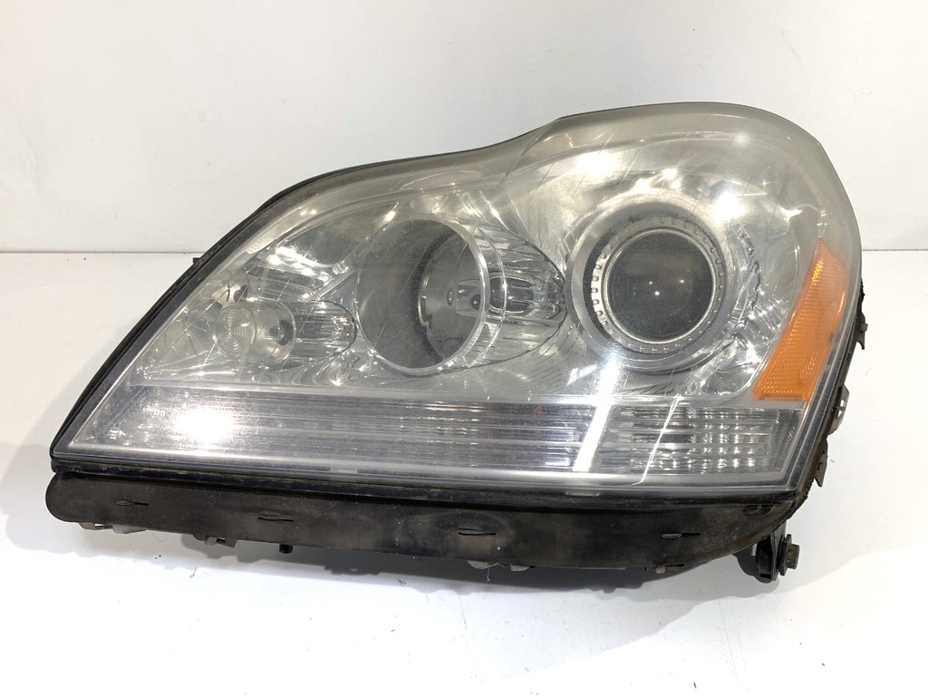 [STARK-879747] Faros delanteros izquierdos Mercedes-Benz Clase GL (X164) 2006-2012