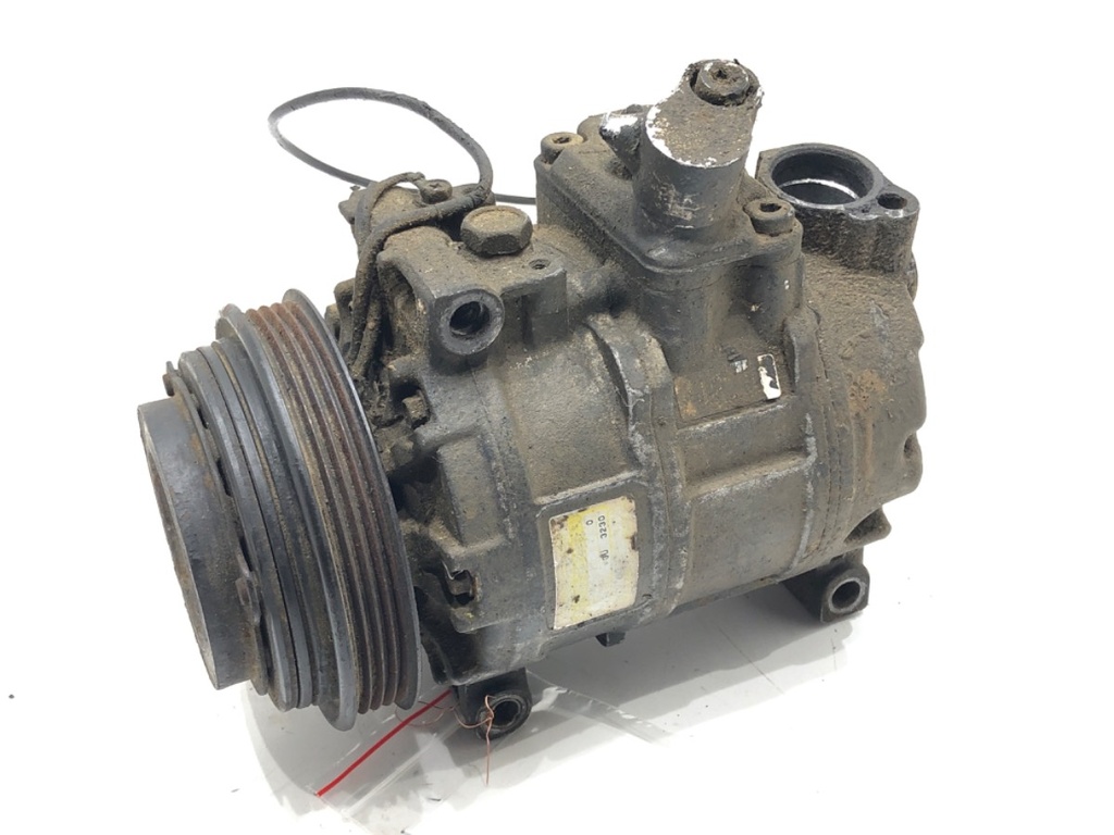 [STARK-644326] Compresor de aire acondicionado Audi A4 B5 Avant (8D5) 2.5 TDI 110 kW 1997-2001