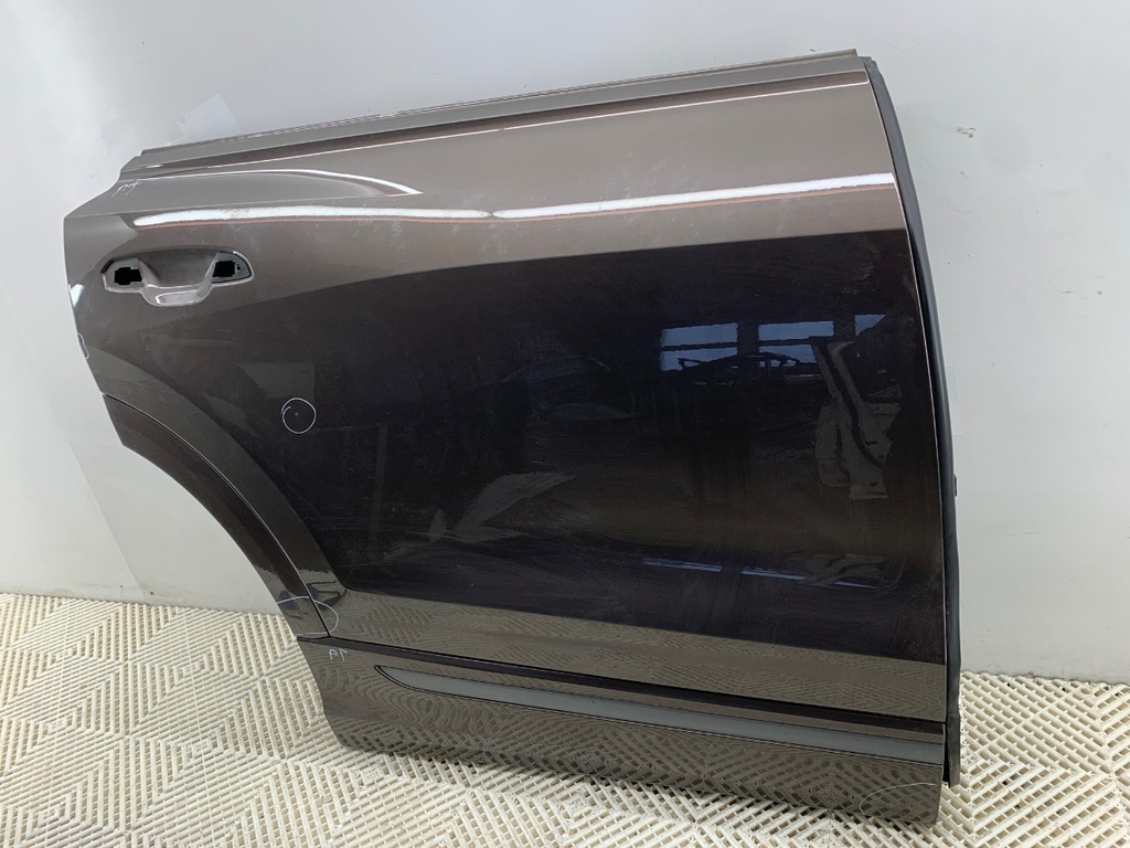 [STARK-797787] Puerta trasera derecha Audi Q8 (4MN) 2018-2022
