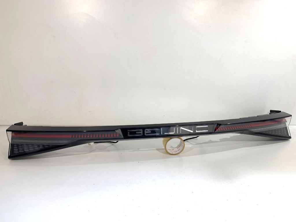 [STARK-884456] Moldura de portón trasero BAIC X75 2020 -