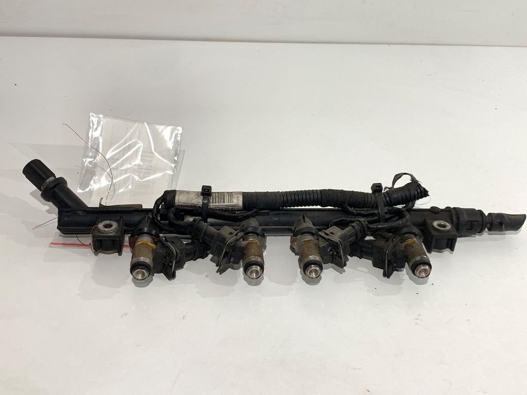 [STARK-819326] Riel de combustible FIAT LINEA (323_, 110_) 1.4 57 kW 2007-2022