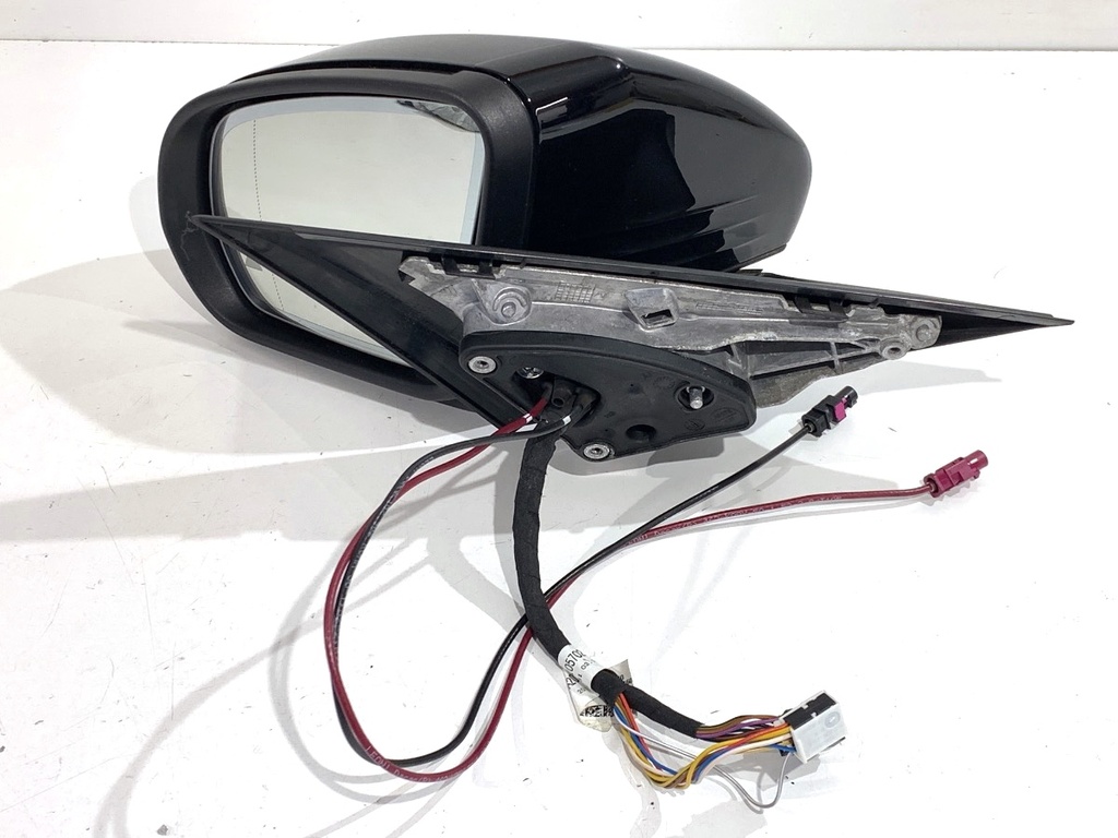 [STARK-893848] Retrovisor izquierdo Mercedes-Benz Clase C (W205) 2013-2022