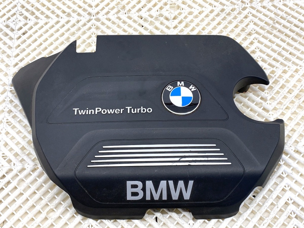 [STARK-907072] Cubierta de motor BMW Serie 2 Active Tourer (F45) 218d 110kW 2013-2022