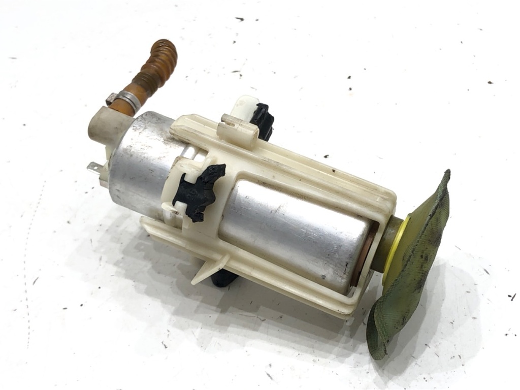 [STARK-618996] Bomba de combustible BMW Serie 7 (E65, E66, E67) 2001-2009 735i 200 kW