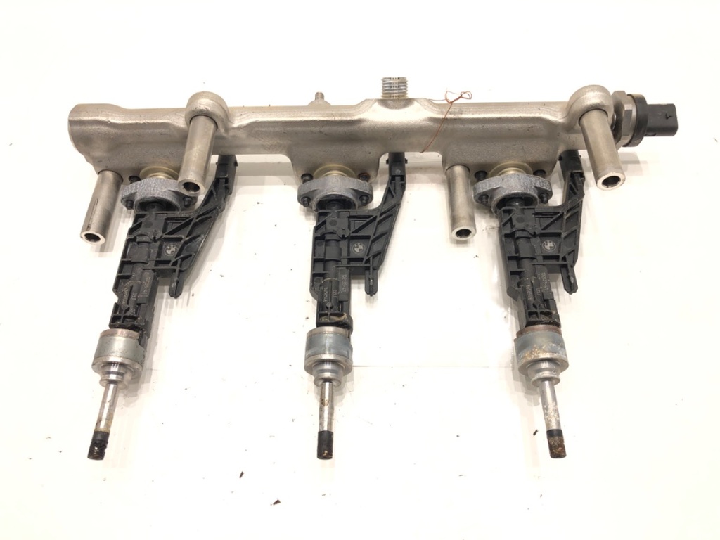 [STARK-651983] Fuel Rail MINI MINI COUNTRYMAN (F60) 2016-2022