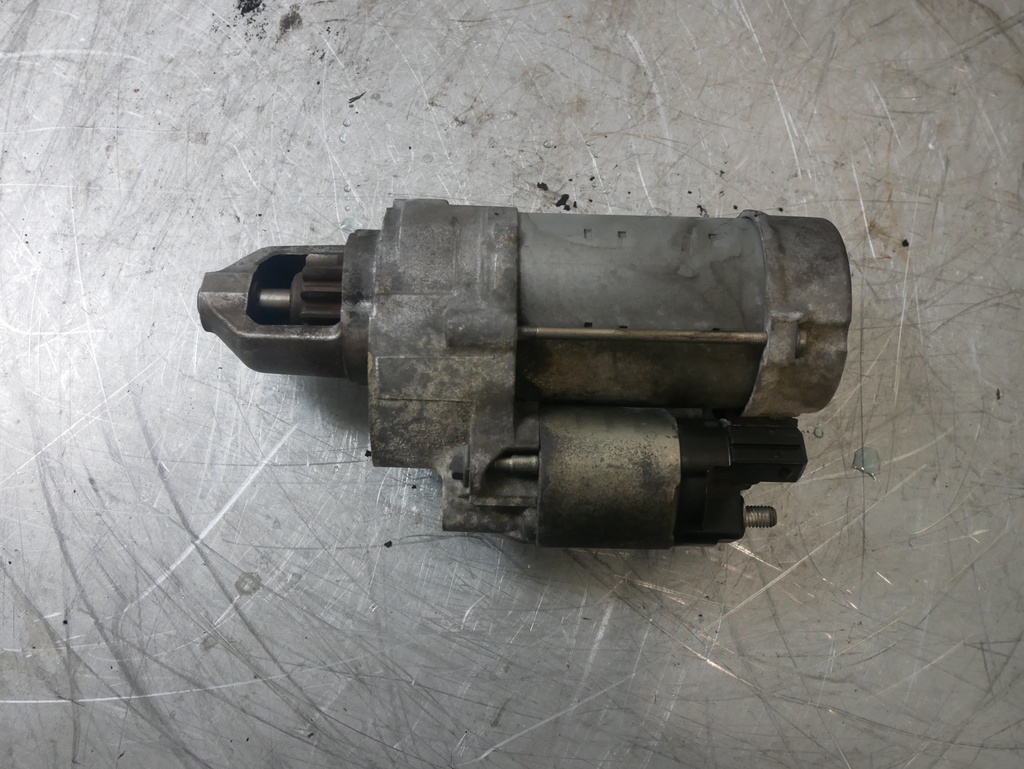 [MTD-427574] Motor de arranque BMW X5 F15 F85 4.4 xDrive N63T N63B44B 7612815