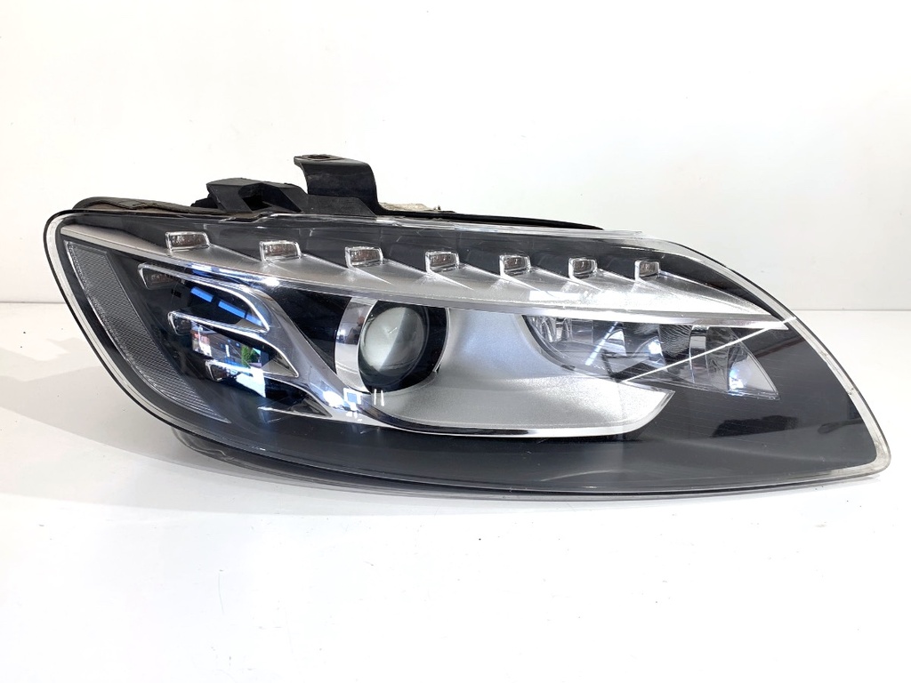 [STARK-911400] Faros delanteros derecho Audi Q7 (4LB) 2006-2016