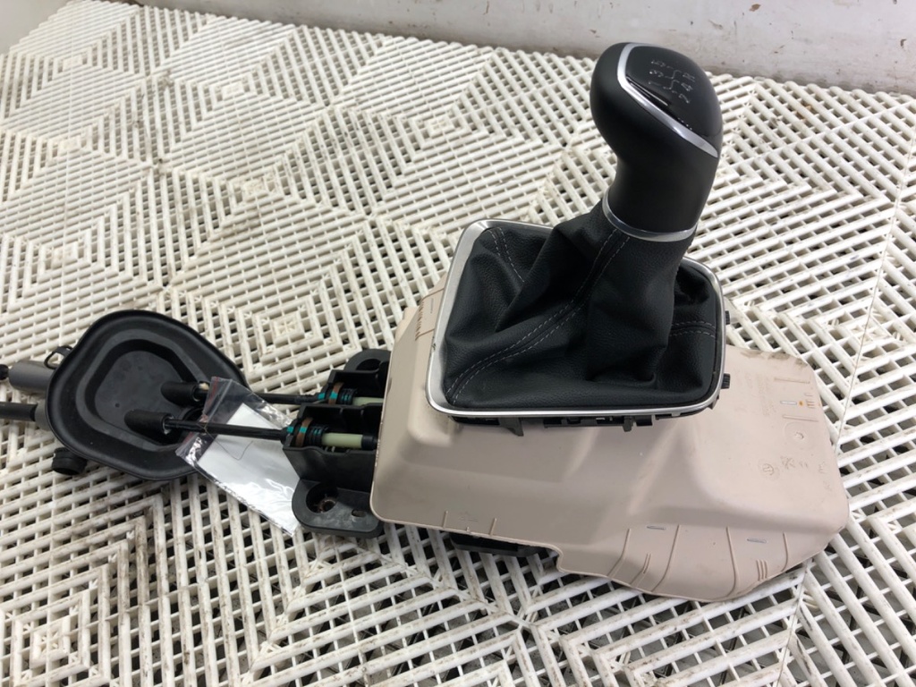 [STARK-710763] Palanca de cambios OPEL CORSA F 1.2 (68) 55 kW 2019-2022