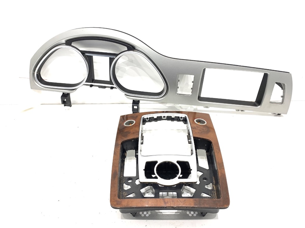 [STARK-719941] Moldura decorativa Audi Q7 (4LB) 3.0 TFSI 2010-2015