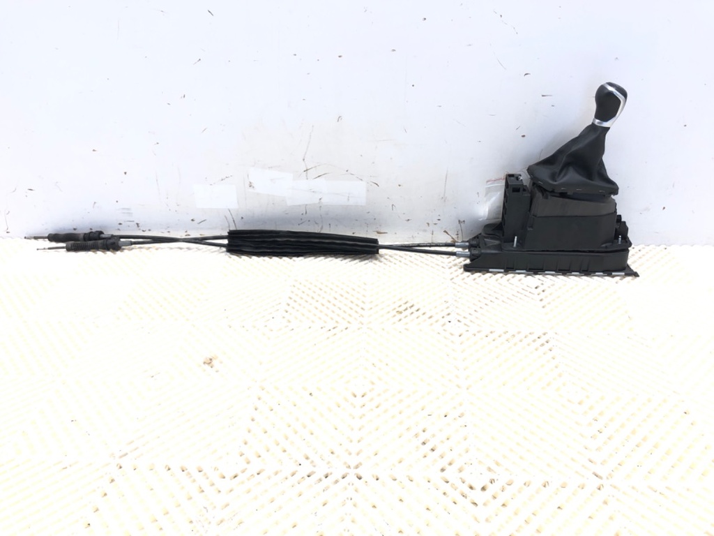 [STARK-724573] Palanca de cambios VW Golf VIII (CD1) 1.5 TSI 110 kW 2019-2022