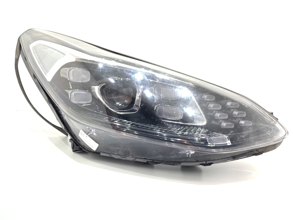 [STARK-918686] Faros delanteros derecho KIA Sportage IV (QL, QLE) 2015-2022