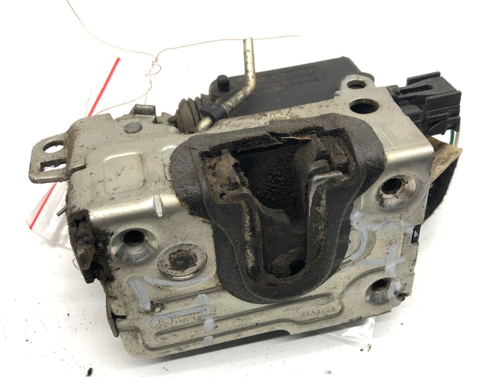 [STARK-851060] Cerradura de puerta trasera izquierda Dacia Duster (HS_) 2010-2018