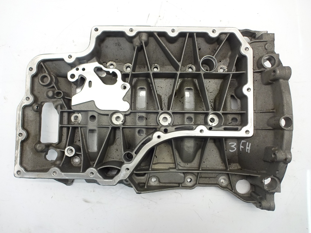 [MTD-325074] Cárter de aceite Audi A4 A5 B8 A6 C6 3.2 FSI gasolina CALA CAL 06L103603R