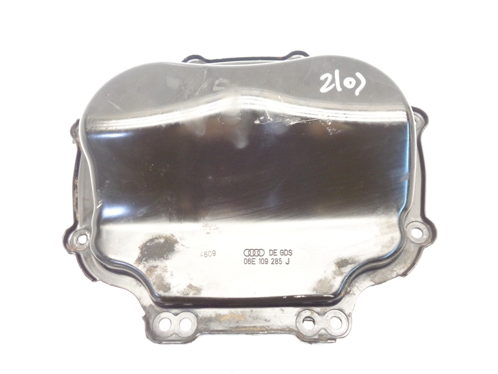 [MTD-377095] Tapa de balancines Audi A5 A4 3.2 FSI CALA CAL 06E109285J