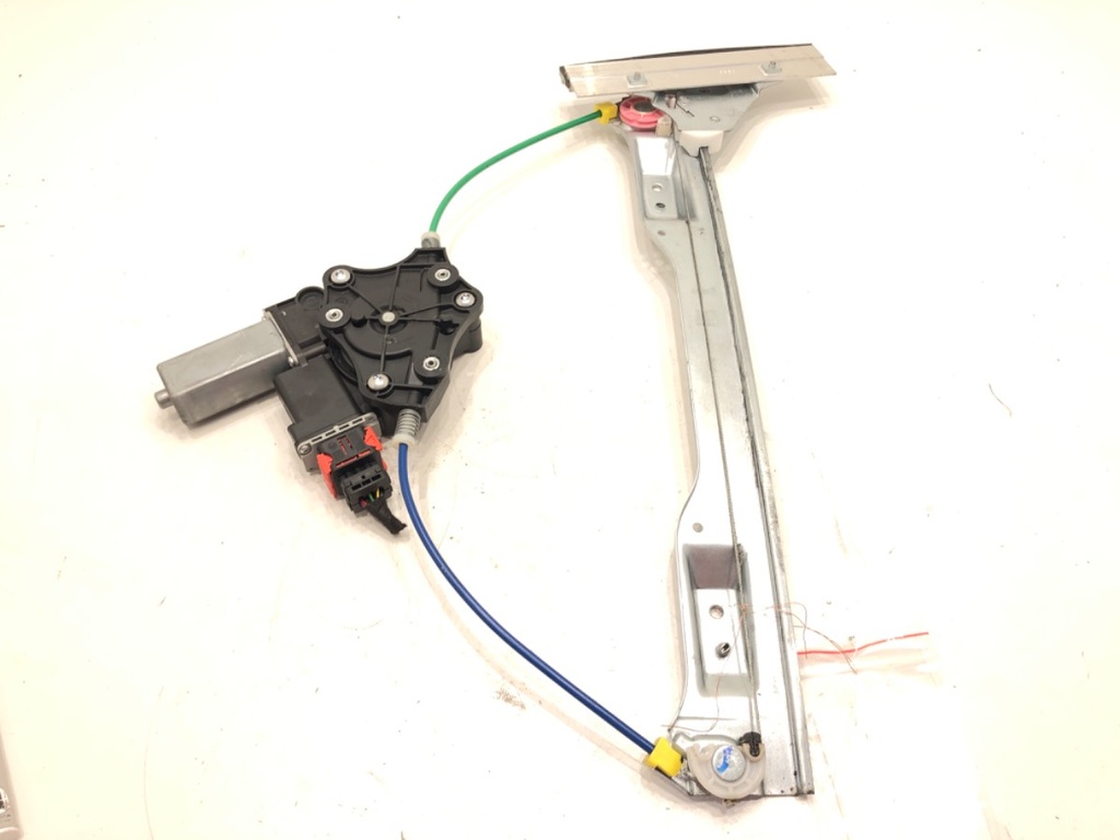 [STARK-609139] Elevador de ventanilla delantero izquierdo OPEL CORSA E (X15) 2014-2022