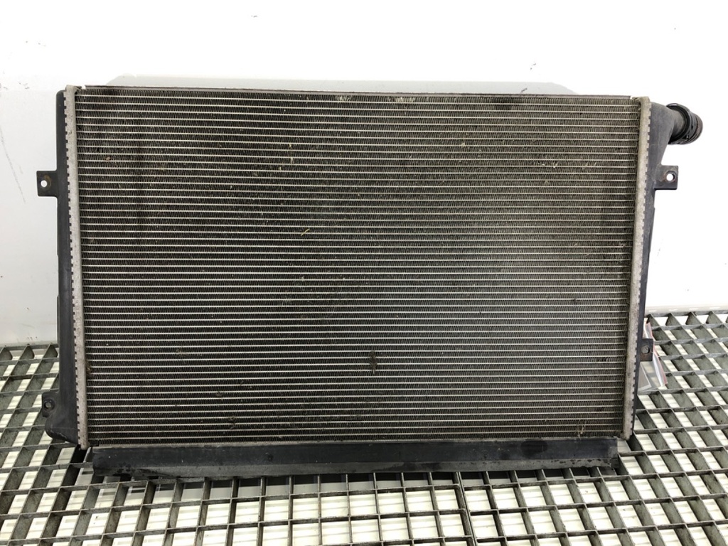 [STARK-781648] Radiador de agua VW Golf V Variant (1K5) 1.9 TDI 2007-2009