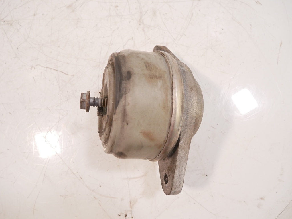 [MTD-412027] Soporte motor Mercedes C-Klasse W204 S204 3.0 C300 272.948 M272.948 A2042401517