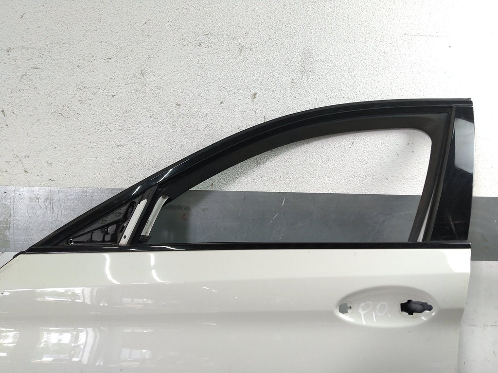 [MTD-530072] Puerta delantera izquierda BMW Serie 5 F90 M5