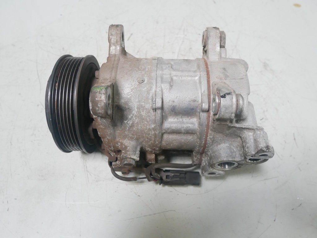 [MTD-427250] Compresor de aire acondicionado BMW Serie 2 F22 F23 1.5 218i 218 i B38B15A 9299328