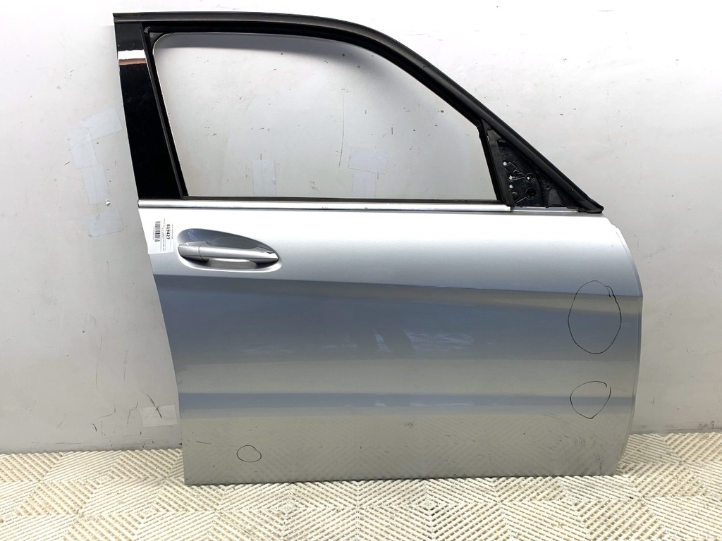 [STARK-819427] Puerta delantera derecha Mercedes-Benz Clase GLK (X204) 2008-2015
