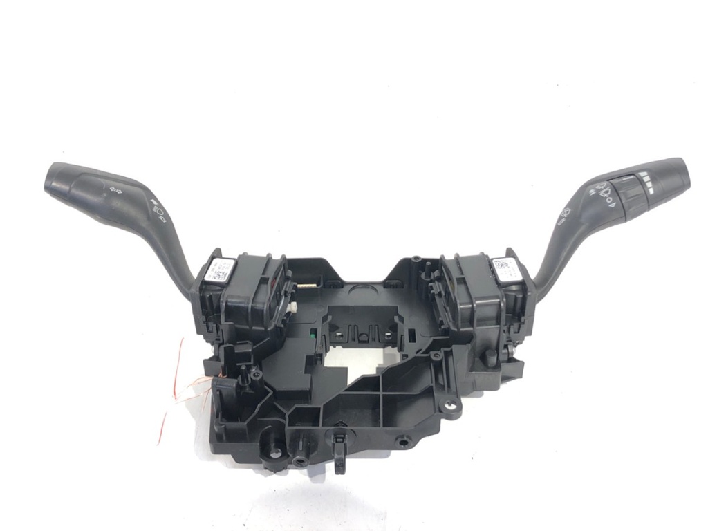 [STARK-716880] Combinación de interruptores FORD MONDEO V sedan (CD) 2012-2022 2.0 Hybrid 130 kW [177 KM]