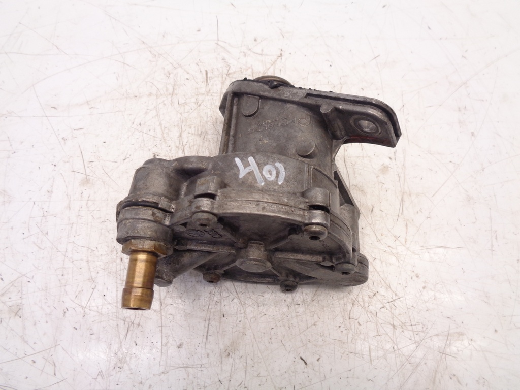 [MTD-371112] Bomba de vacío VW T4 Transporter 2.5 TDI ACV 074145100A