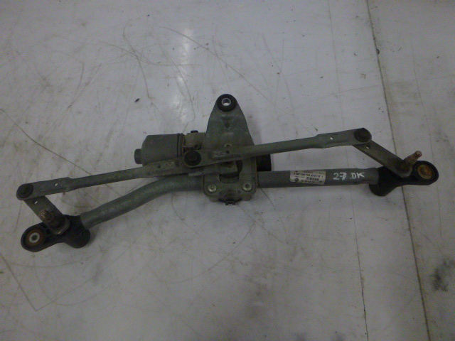 [MTD-136431] Soporte del varillaje del motor del limpiaparabrisas Alfa Romeo 159 3.2 V6 939A000 3397020724