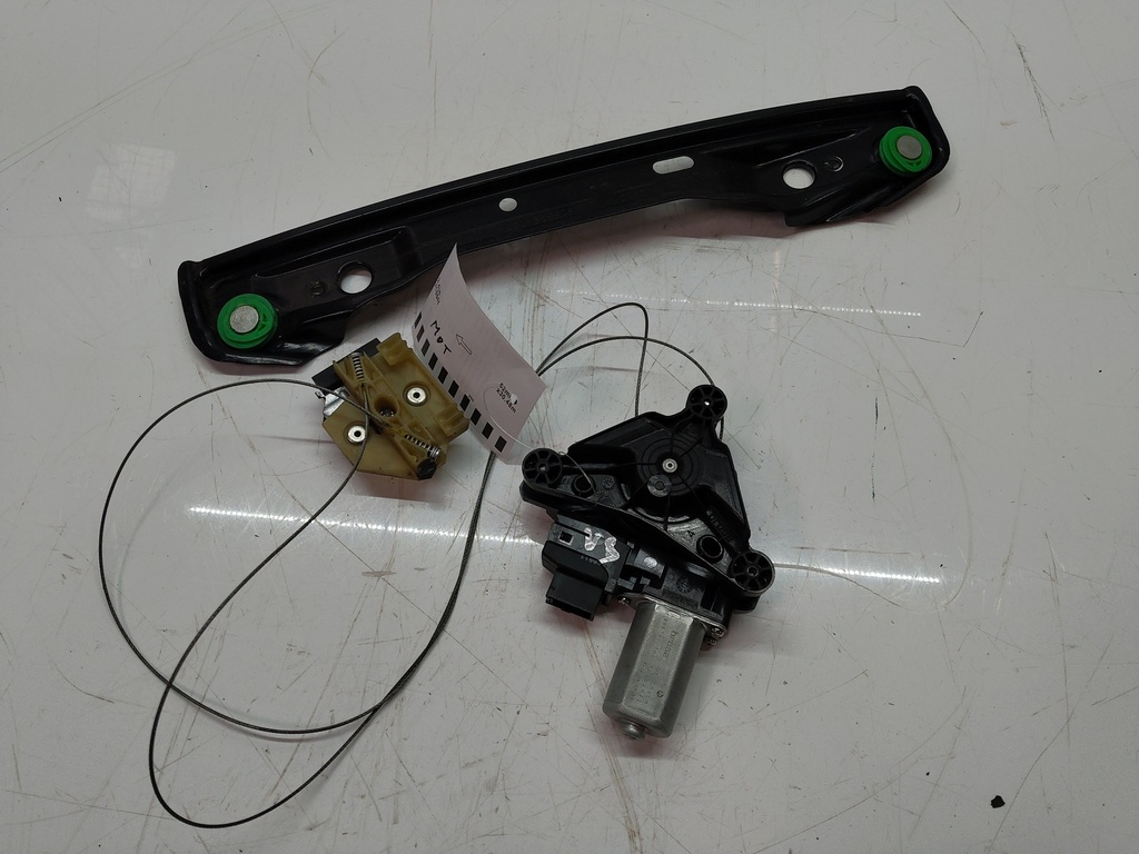 [MTD-503064] Motor del elevalunas Mercedes Clase A W176 1.6 M270.910 122CV