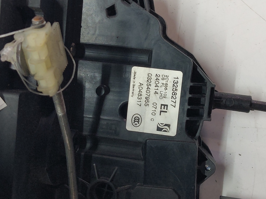 [MTD-507731] Pestillo de cerradura de puerta Opel Corsa D S07 1.4 Gasolina LUH A14NEL 13258277