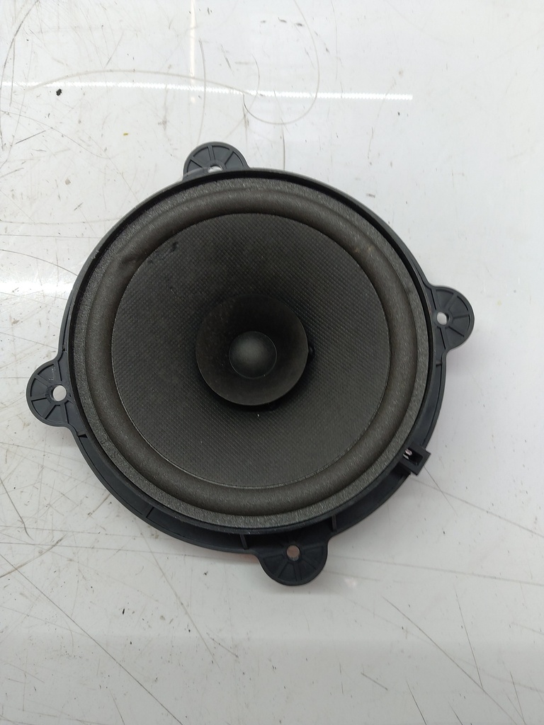 [MTD-508155] Altavoces Ssangyong Korando CK 2.0 D20DTF 89300-34020