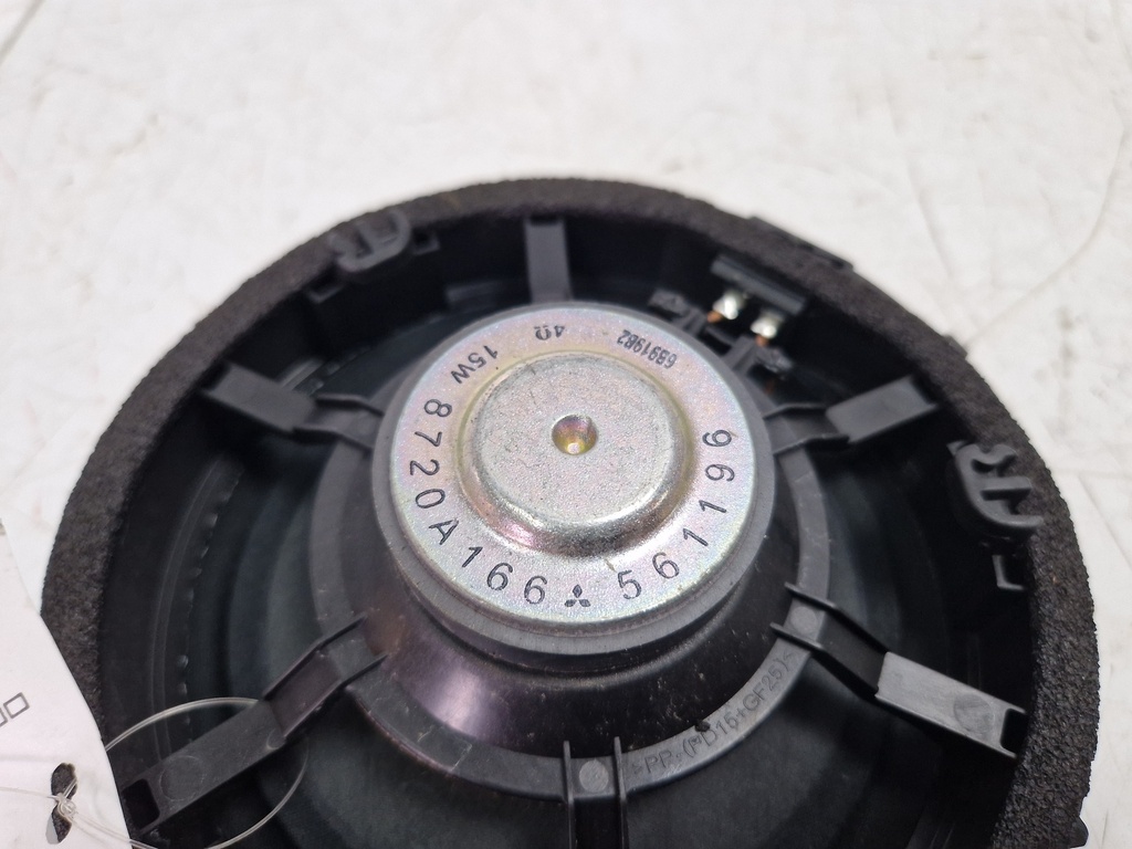 [MTD-508335] Altavoz Mitsubishi ASX 4N14 8720A166