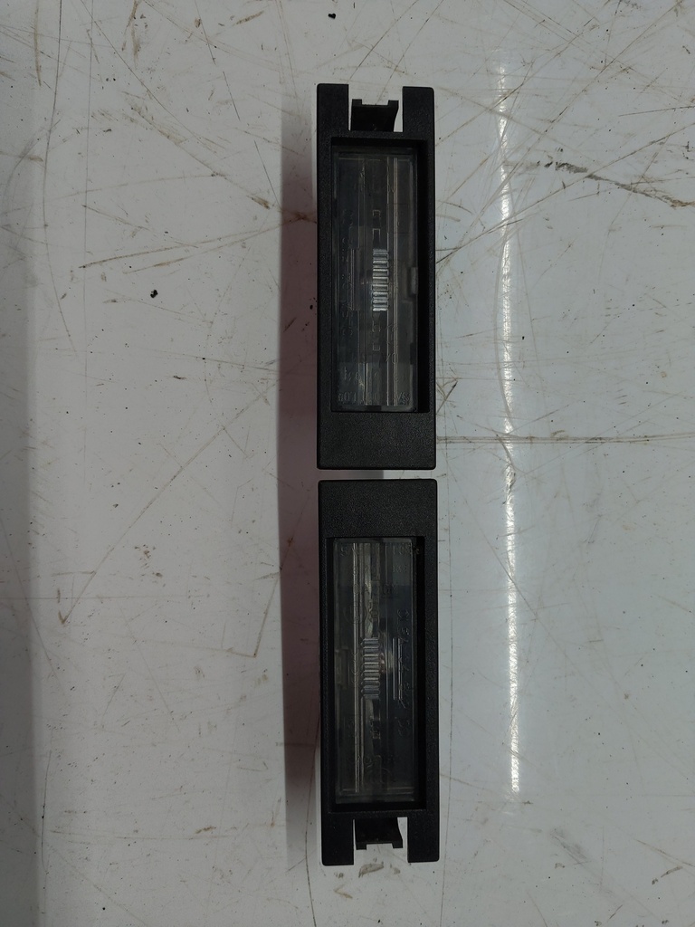 [MTD-509011] 2x luz de matrícula Opel Corsa D S07 1.4 LUH A14NEL 13251936