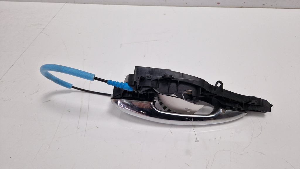[MTD-509937] Tirador de puerta delantero izquierda cromado Mini Cooper One F55 (B38A12A, B38A12U0, B38) 7296457